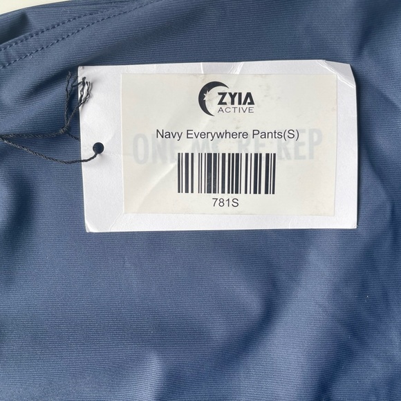 BNWT Zyia Everywhere Pants - Picture 5 of 8